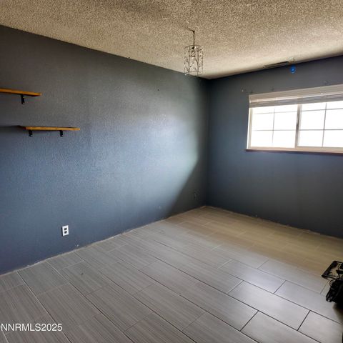 455 Connely Street, Hawthorne, NV 89415