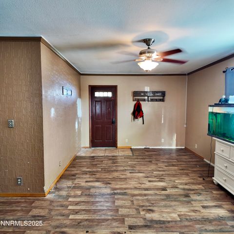 455 Connely Street, Hawthorne, NV 89415