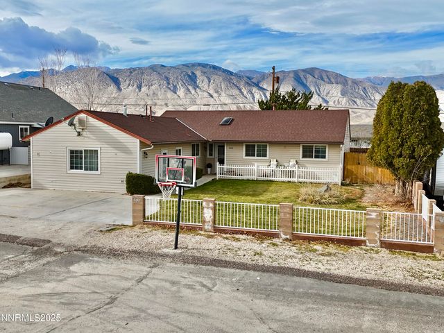 455 Connely Street, Hawthorne, NV 89415
