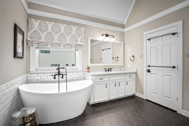 4417 Betty Street, Bellaire, TX 77401