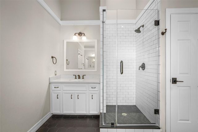 4417 Betty Street, Bellaire, TX 77401