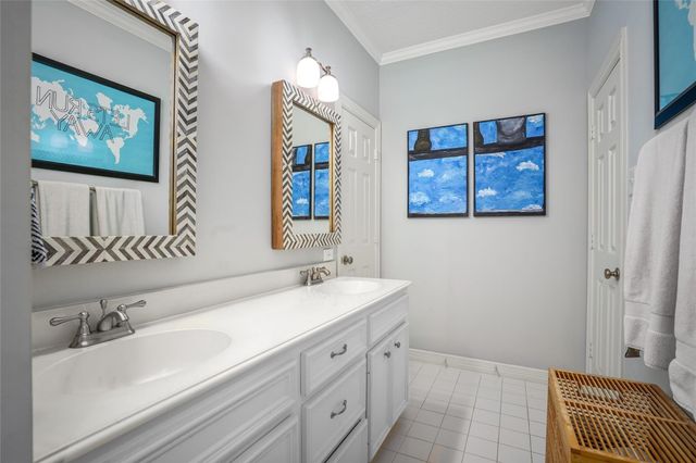 4417 Betty Street, Bellaire, TX 77401