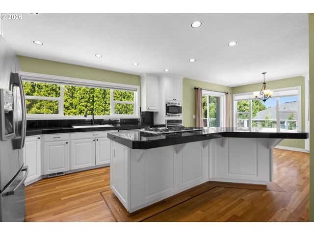 12447 Se WILLIAM OTTY Rd, Happy Valley, OR 97086