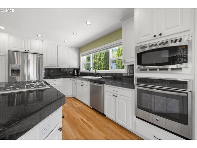 12447 Se WILLIAM OTTY Rd, Happy Valley, OR 97086