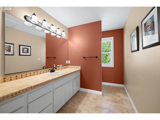 12447 Se WILLIAM OTTY Rd, Happy Valley, OR 97086