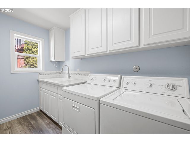 12447 Se WILLIAM OTTY Rd, Happy Valley, OR 97086