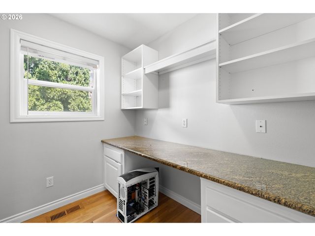 12447 Se WILLIAM OTTY Rd, Happy Valley, OR 97086
