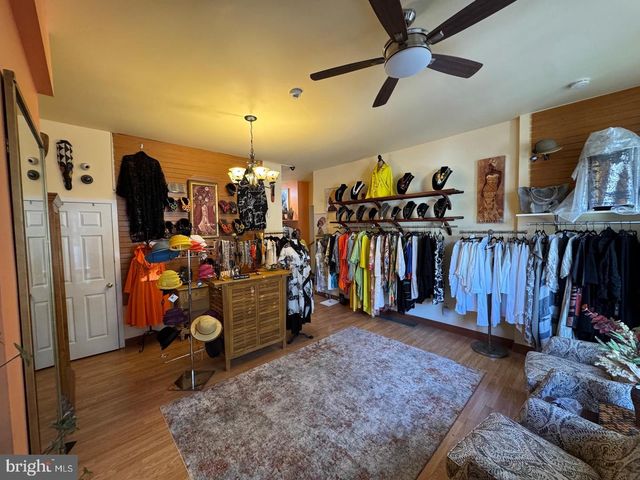 3836 LANCASTER AVE, Philadelphia, PA 19104