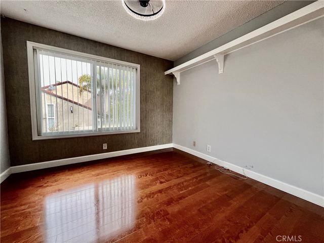 9 Stanford Court 102, Irvine, CA 92612