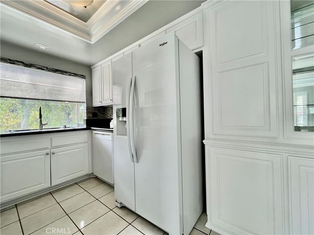9 Stanford Court 102, Irvine, CA 92612