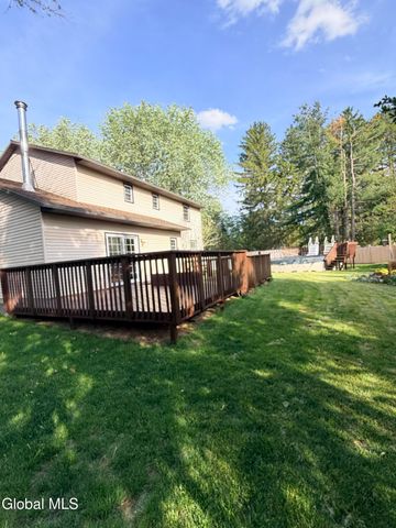 606 Tedesco Court, Schenectady, NY 12303