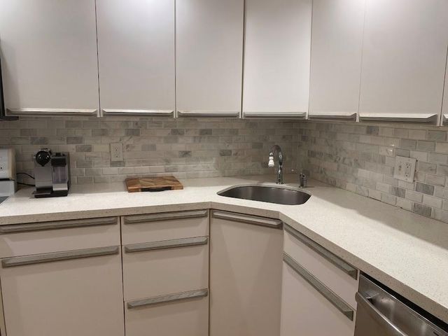 305 N Pompano Beach Blvd 706, Pompano Beach, FL 33062