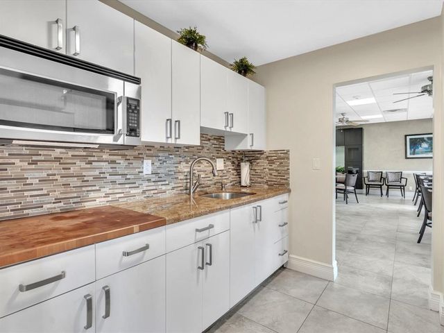 305 N Pompano Beach Blvd 706, Pompano Beach, FL 33062