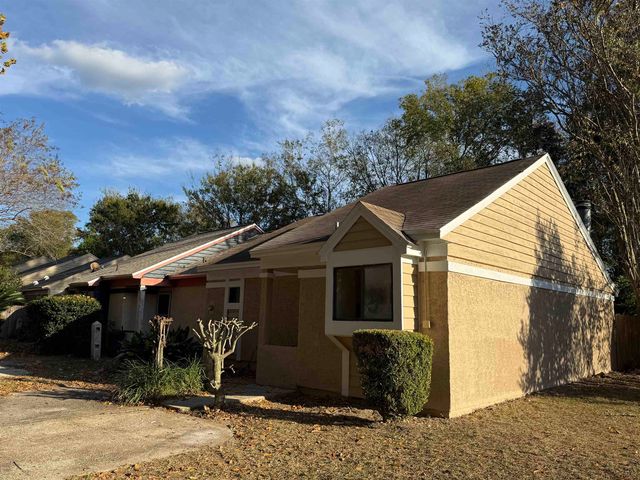 2658 Clara Kee Boulevard, Tallahassee, FL 32303