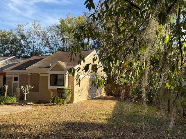 2658 Clara Kee Boulevard, Tallahassee, FL 32303