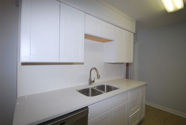 6918 Lockheed Avenue, Dallas, TX 75209