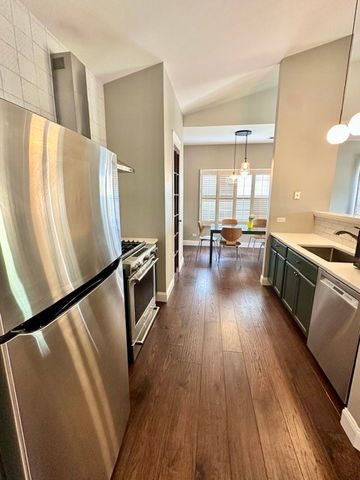 2643 Granite Court B, Crystal Lake, IL 60012