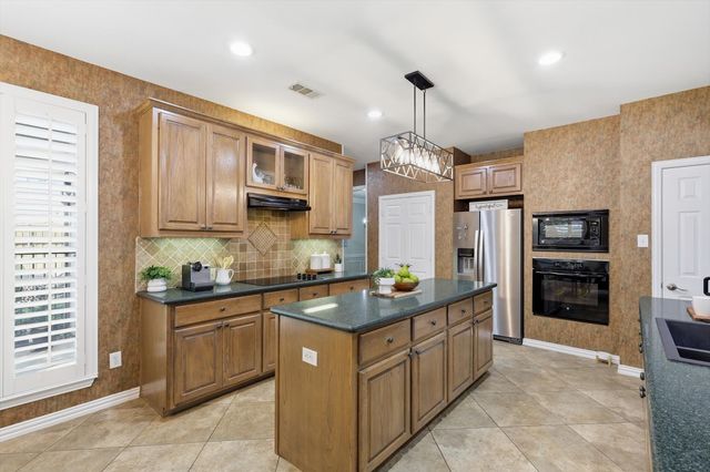 2602 Wildcreek Trail, Keller, TX 76248