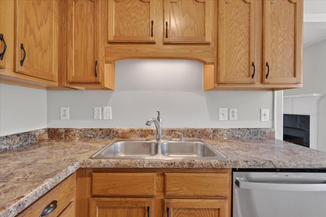 1141 Old Mack Rd, Clarksville, TN 37040