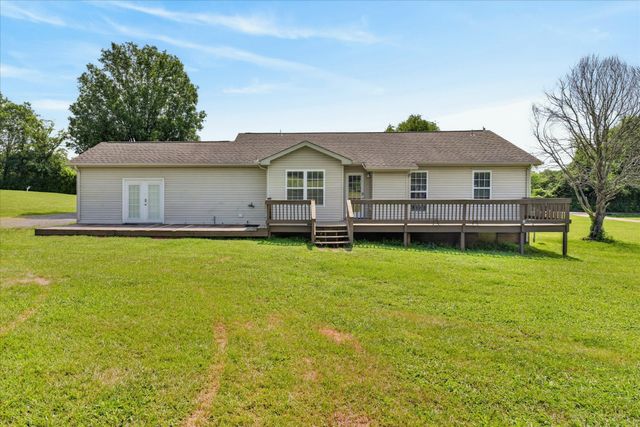 1141 Old Mack Rd, Clarksville, TN 37040
