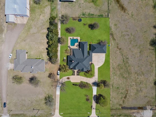 1739 Fm 1139, Mclendon Chisholm, TX 75032