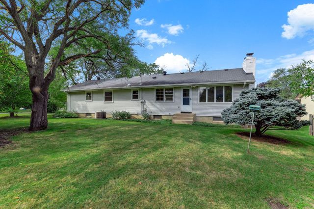 3988 Wisconsin Avenue N, New Hope, MN 55427