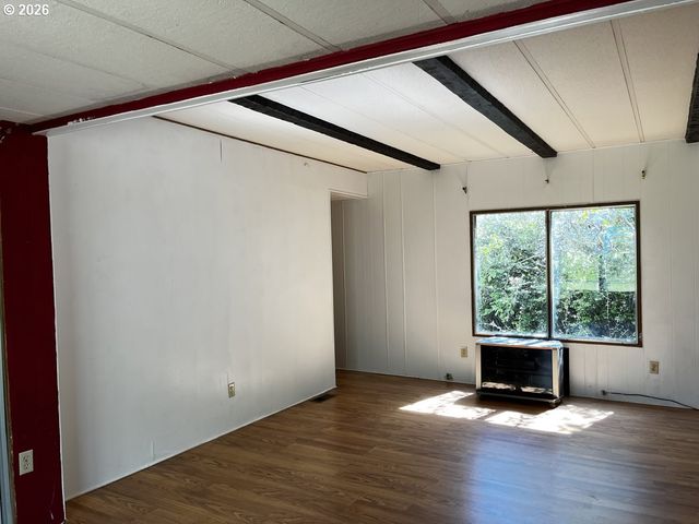 1600 RHODODENDRON Dr 21, Florence, OR 97439