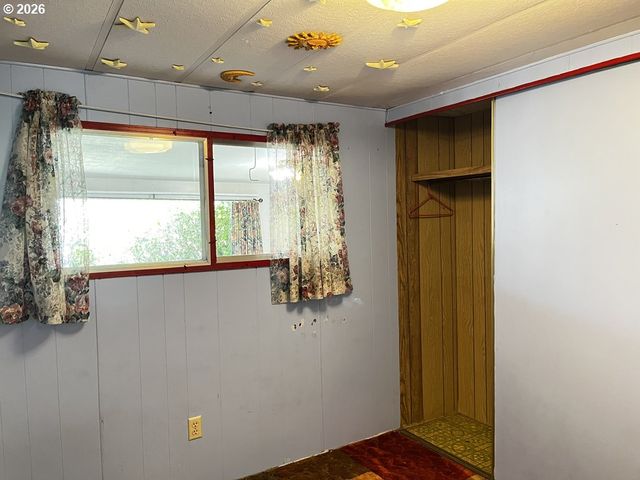 1600 RHODODENDRON Dr 21, Florence, OR 97439