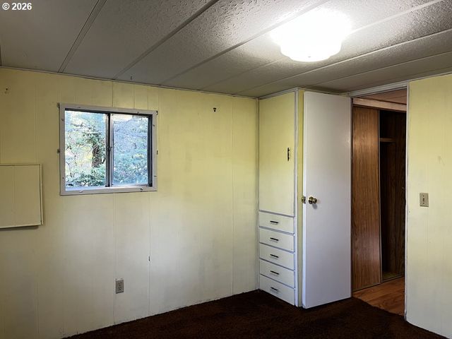 1600 RHODODENDRON Dr 21, Florence, OR 97439