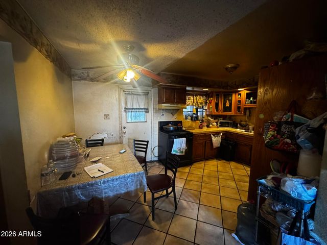 3315 E OAK Street, Phoenix, AZ 85008