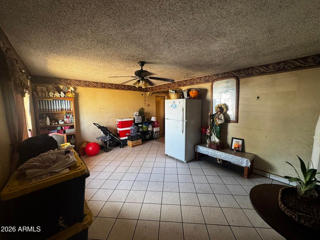 3315 E OAK Street, Phoenix, AZ 85008