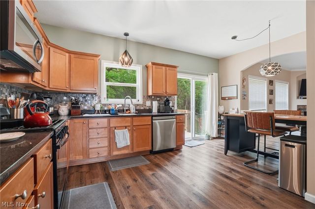1397 Searay Cove, Painesville Twp, OH 44077
