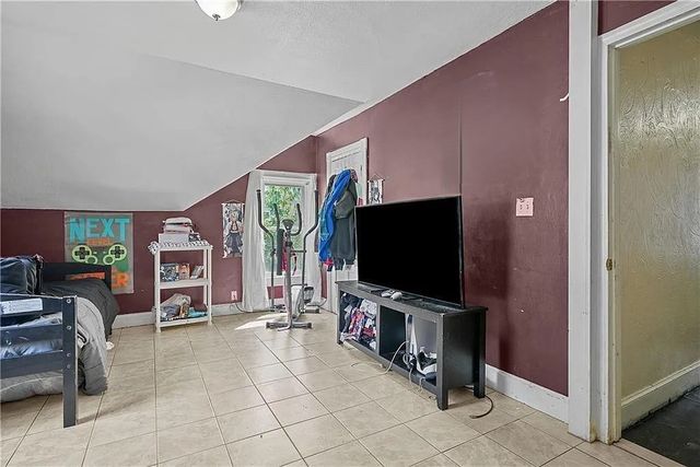 44 Winthrop Avenue, Providence, RI 02908