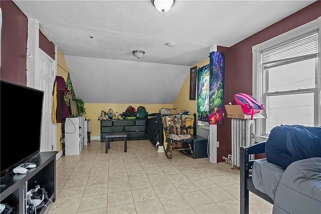 44 Winthrop Avenue, Providence, RI 02908