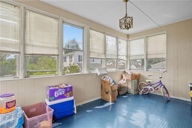 44 Winthrop Avenue, Providence, RI 02908