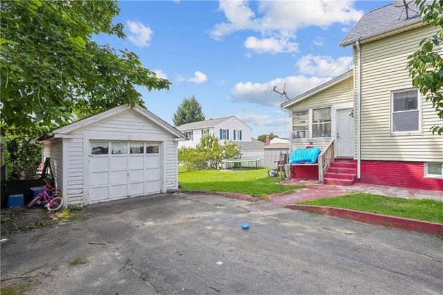 44 Winthrop Avenue, Providence, RI 02908