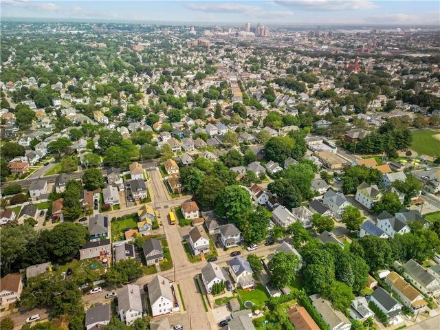 44 Winthrop Avenue, Providence, RI 02908