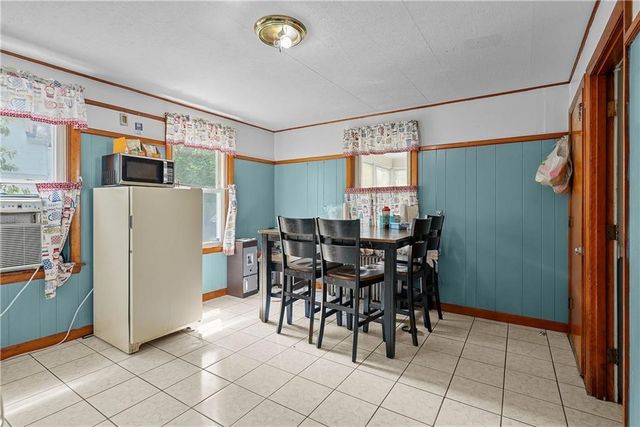 44 Winthrop Avenue, Providence, RI 02908