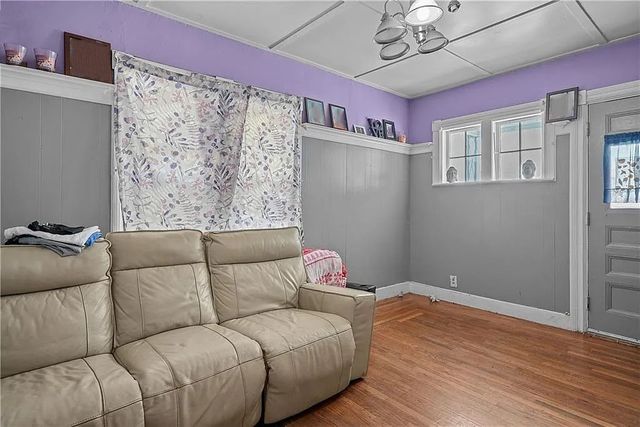 44 Winthrop Avenue, Providence, RI 02908