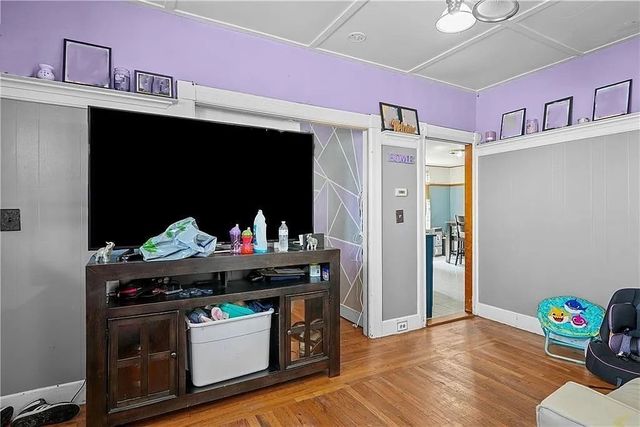 44 Winthrop Avenue, Providence, RI 02908