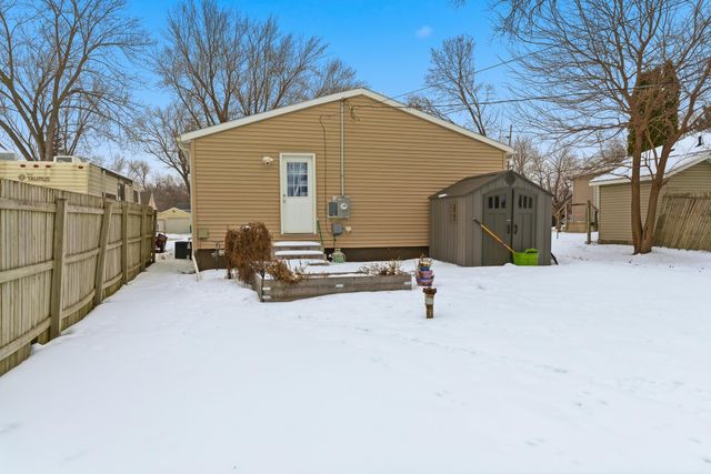 605 Le Hillier Street, Mankato, MN 56001