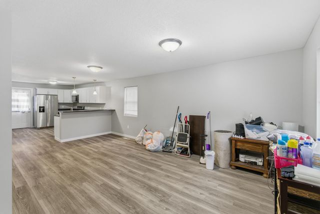 605 Le Hillier Street, Mankato, MN 56001