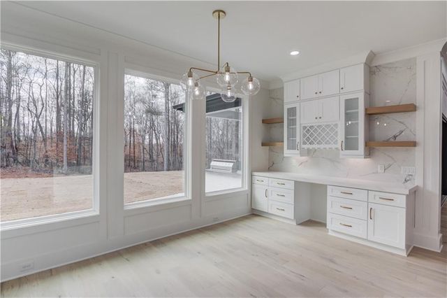 1453 Dee Kennedy Road, Hoschton, GA 30548