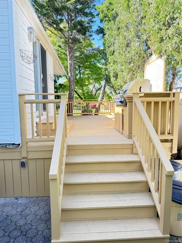14 Millpond, Jericho, NY 11753