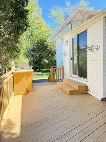 14 Millpond, Jericho, NY 11753