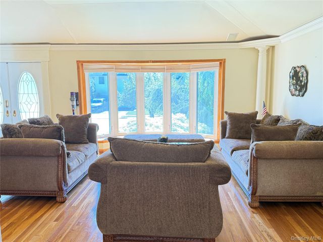 14 Millpond, Jericho, NY 11753
