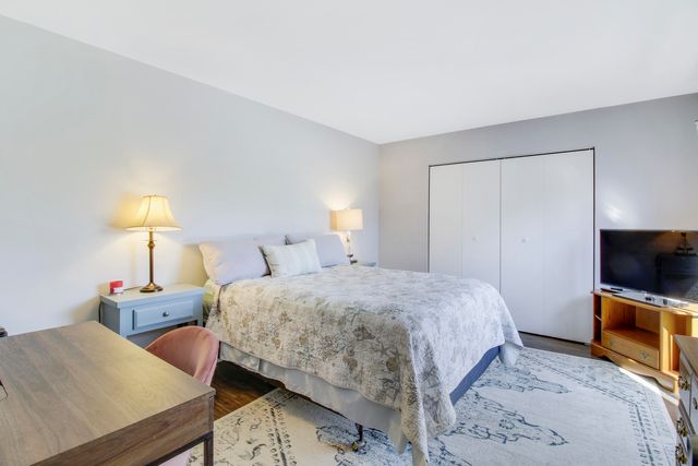 912 9th Court, Palm Beach Gardens, FL 33410