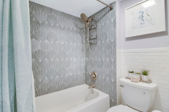 912 9th Court, Palm Beach Gardens, FL 33410