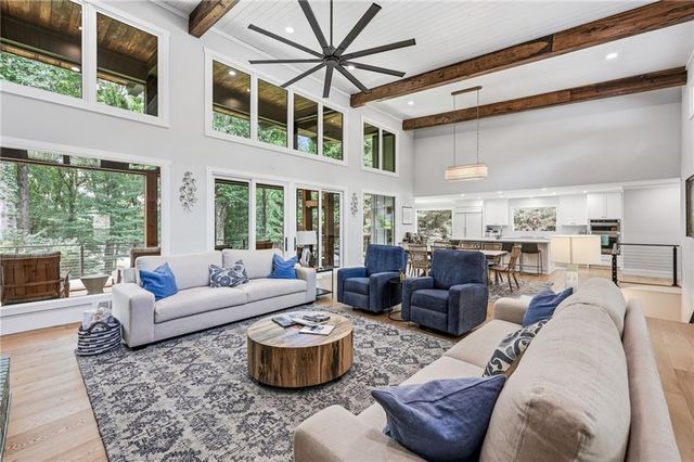 5973 Nachoochee Trail, Flowery Branch, GA 30542