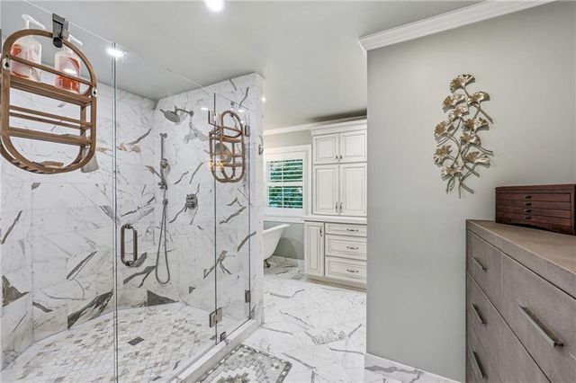 5973 Nachoochee Trail, Flowery Branch, GA 30542